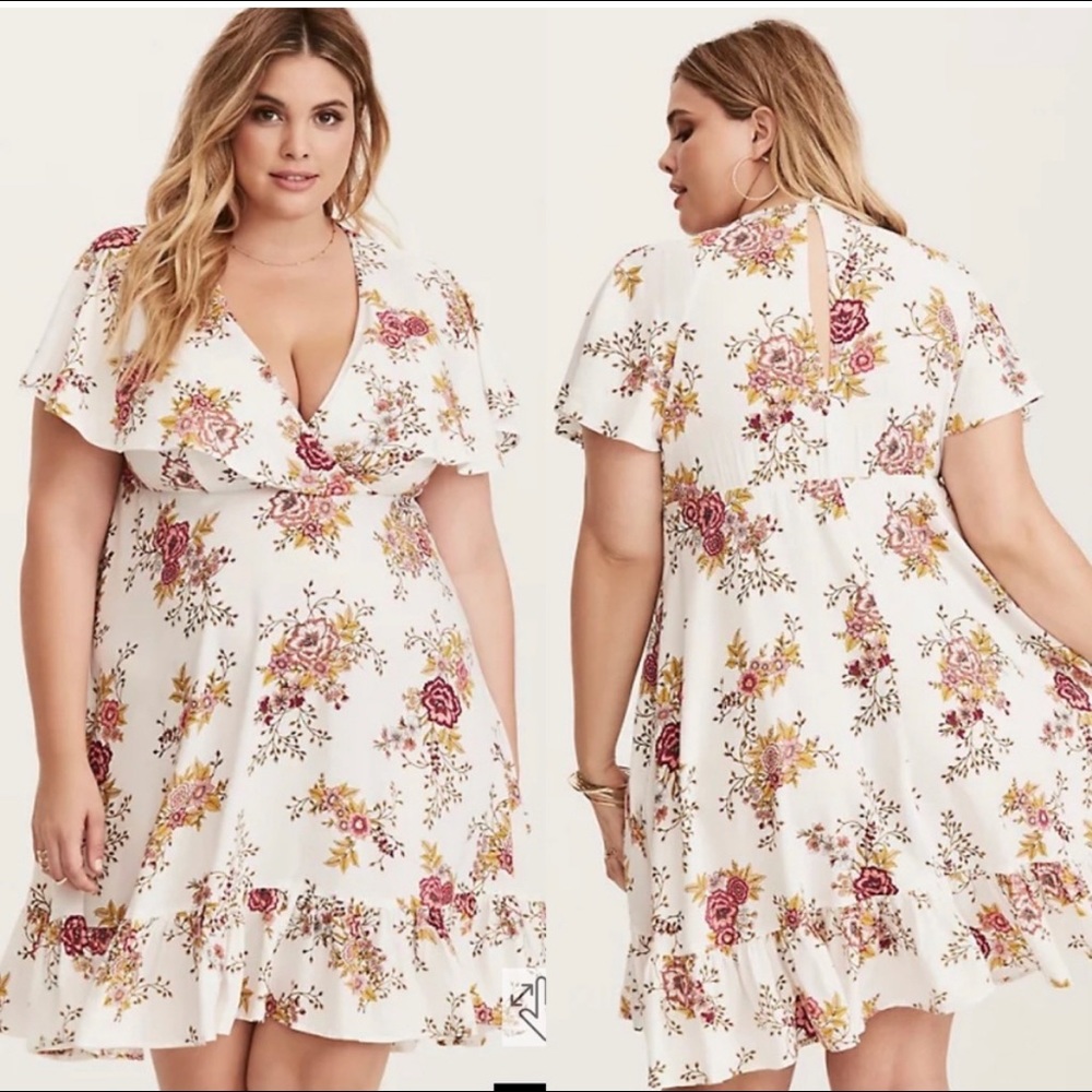 Torrid | Floral Print Challis Caplet Skater Dress